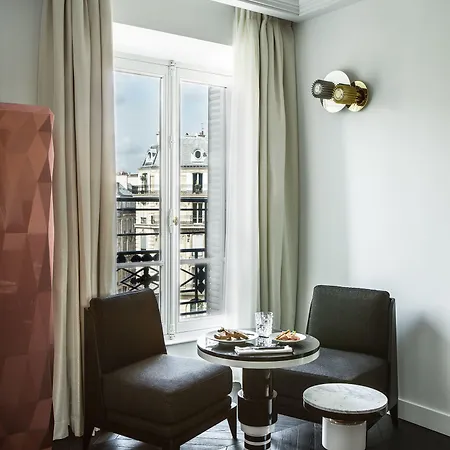 Fauchon L'hotel Szálloda 5*