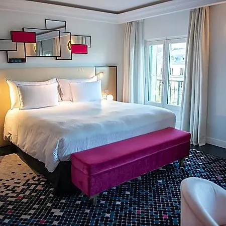 Fauchon L'hotel 5*