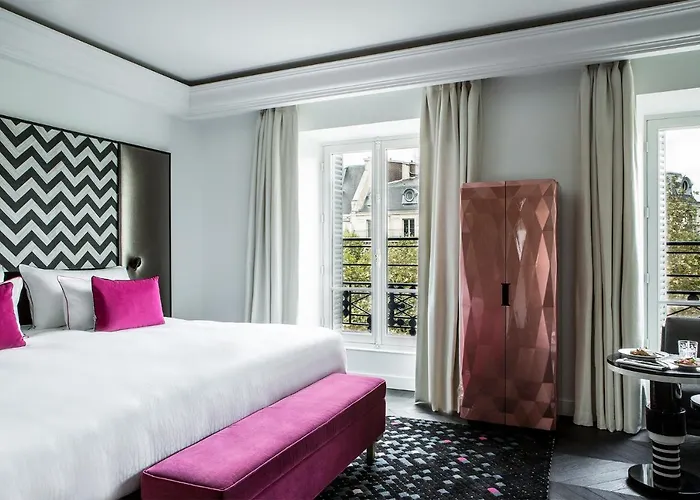 Fauchon L'hotel ホテル