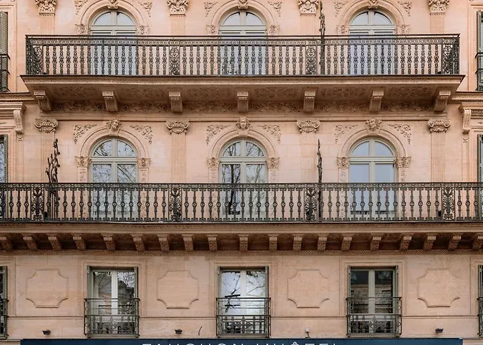 Fauchon L'hotel Hotell 5*