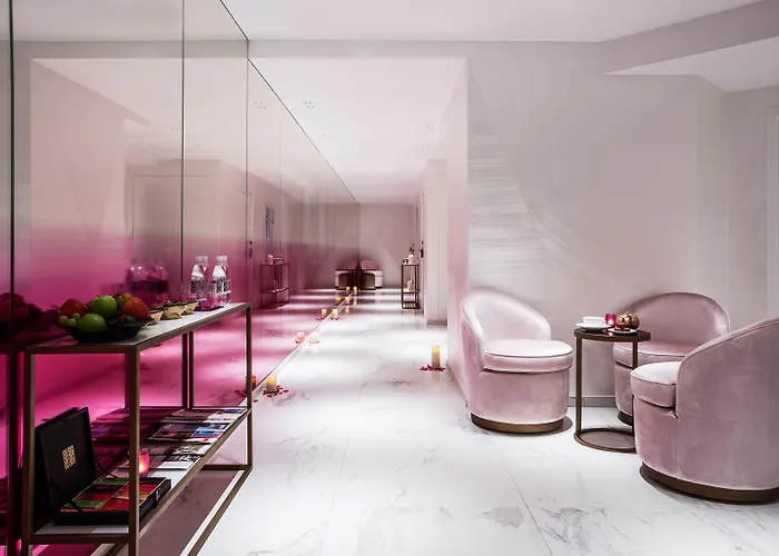 Fauchon L'hotel ホテル