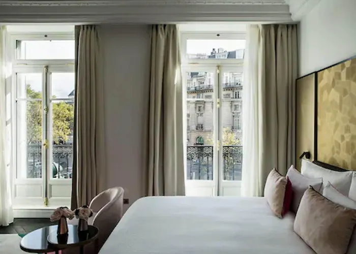 Fauchon L'hotel ホテル 5*